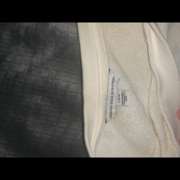 american eagle sweater - Picture 2 of 2